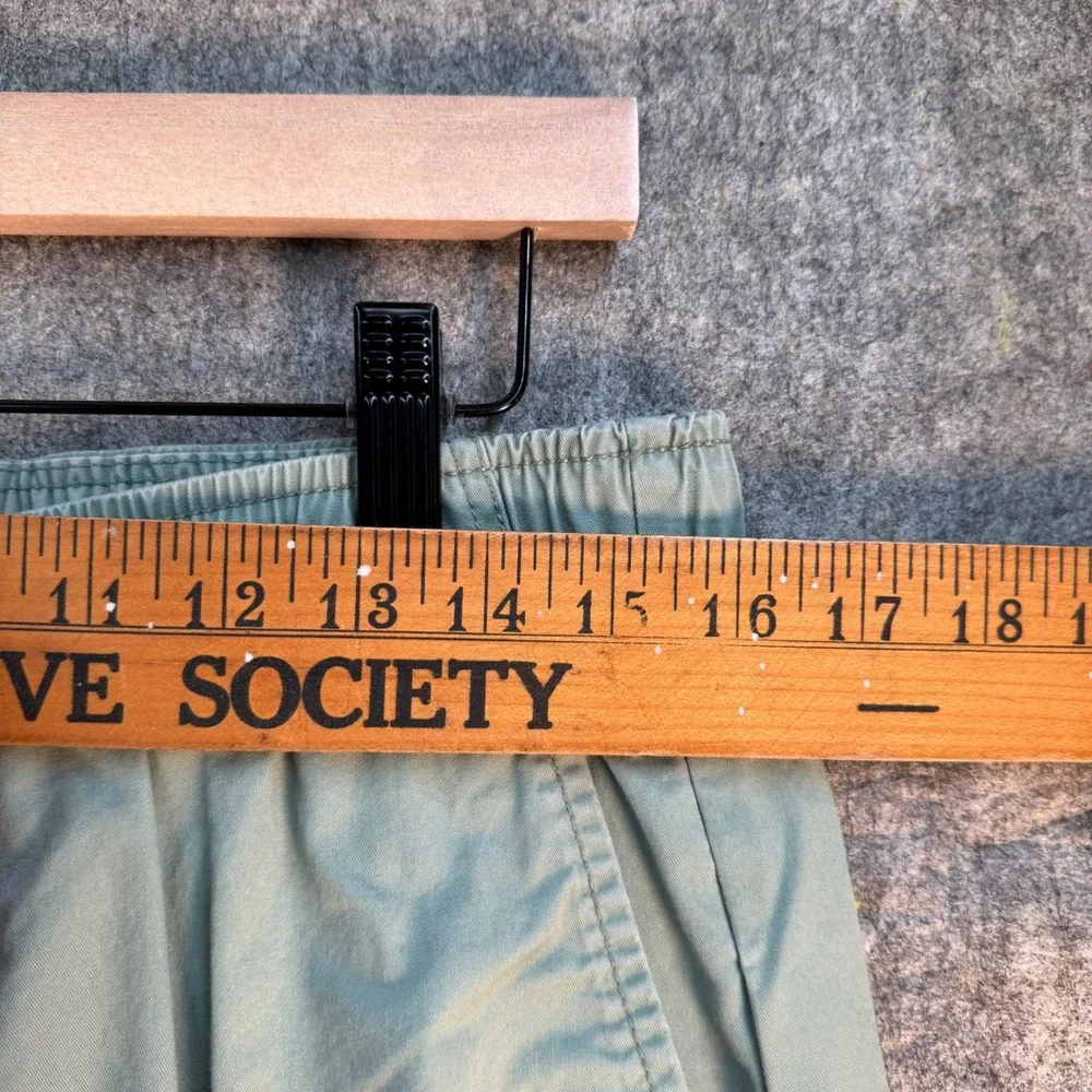 Gap Mens 9 Inch Easy Short Douglas Fir Green Elastic Waist S/826861-12 Size M